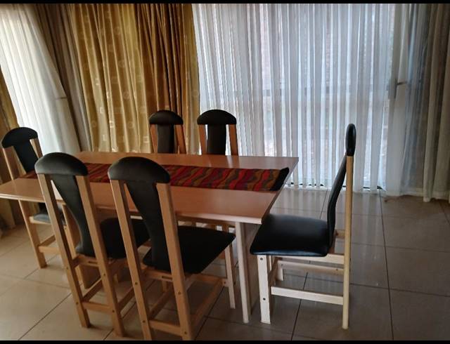 4 bed property to rent in RIDGEWAY